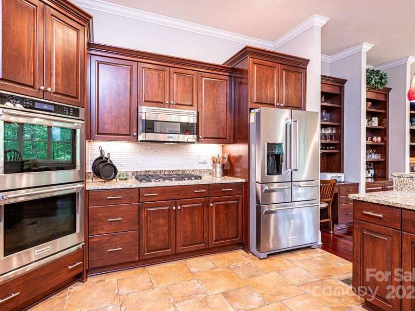 150 Edgewater Court, Granite Falls, NC 28630.  MLS# CAR4261405, YatesRealty ID 24900. 