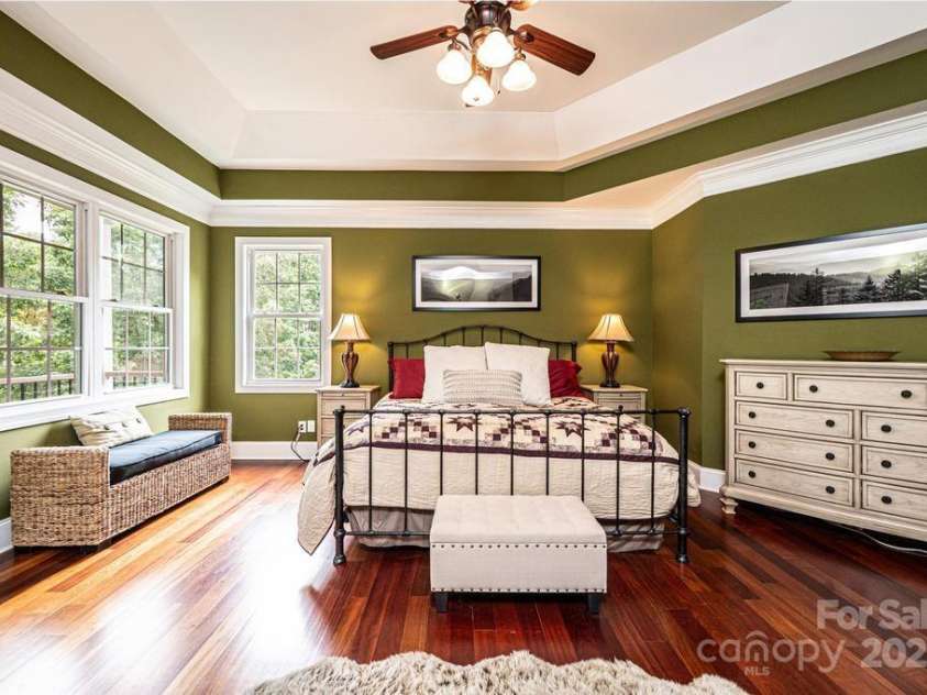 150 Edgewater Court, Granite Falls, NC 28630.  MLS# CAR4261405, YatesRealty ID 24900. 