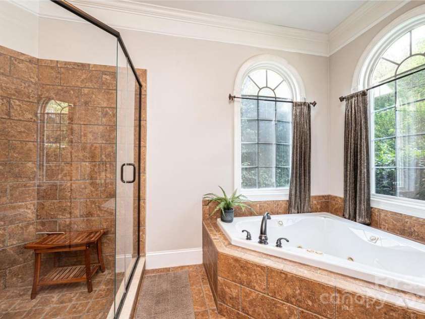 150 Edgewater Court, Granite Falls, NC 28630.  MLS# CAR4261405, YatesRealty ID 24900. 