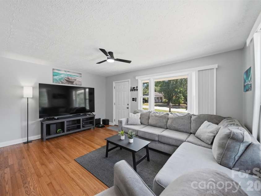 708 2nd Street, Shelby, NC 28150.  MLS# CAR4381049, YatesRealty ID 24900. 