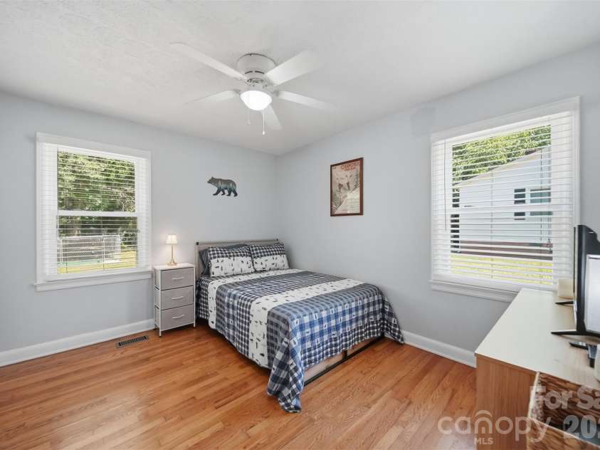 708 2nd Street, Shelby, NC 28150.  MLS# CAR4381049, YatesRealty ID 24900. 