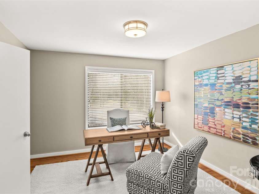 9562 Hunting Court, Matthews, NC 28105.  MLS# CAR4342308, YatesRealty ID 24903. 