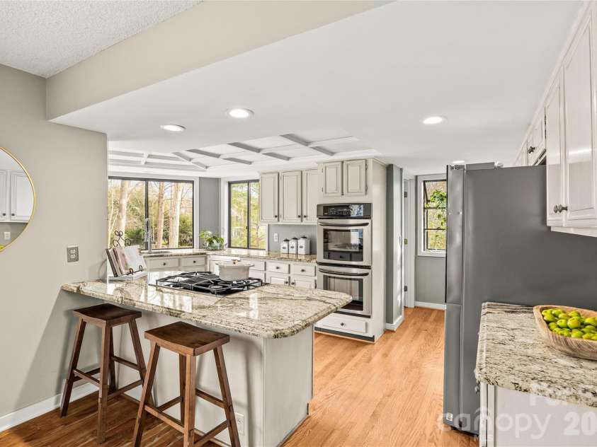 9562 Hunting Court, Matthews, NC 28105.  MLS# CAR4342308, YatesRealty ID 24903. 