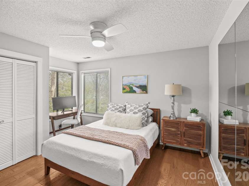 9562 Hunting Court, Matthews, NC 28105.  MLS# CAR4342308, YatesRealty ID 24903. 