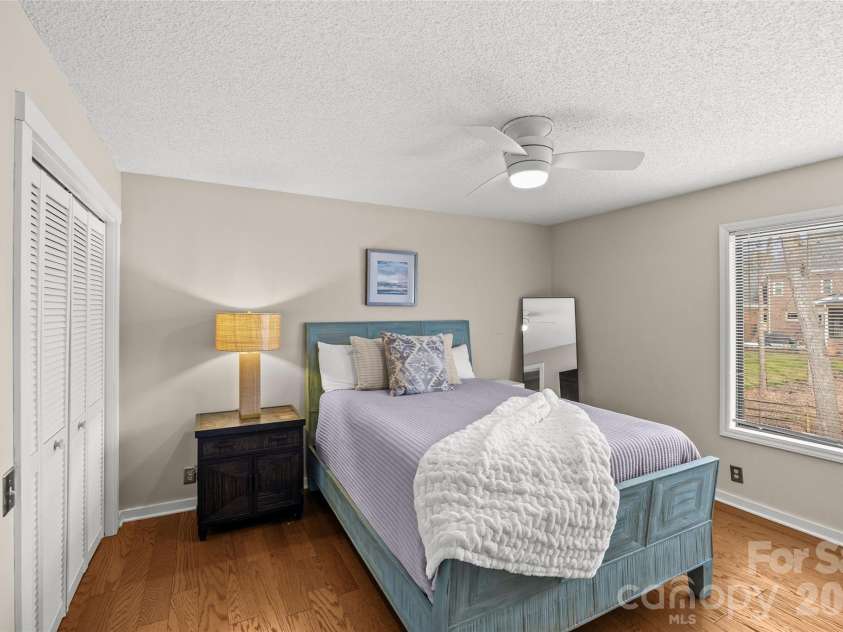 9562 Hunting Court, Matthews, NC 28105.  MLS# CAR4342308, YatesRealty ID 24903. 