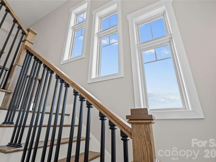 122 Wintercress Drive, Mills River, NC 28759.  MLS# CAR4361949, YatesRealty ID 24904. 