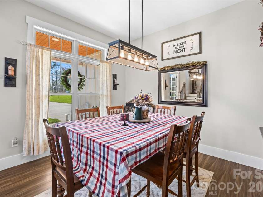 122 Wintercress Drive, Mills River, NC 28759.  MLS# CAR4361949, YatesRealty ID 24904. Formal Dining