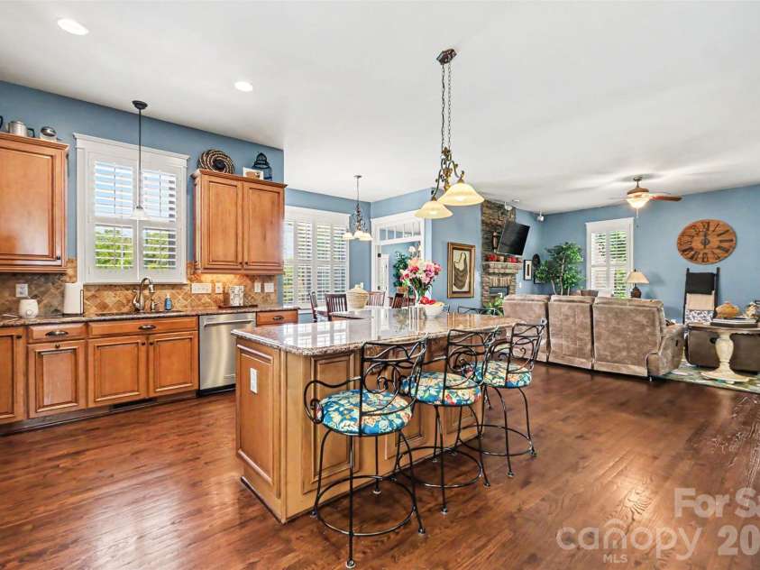 515 Academy Street, McAdenville, NC 28101.  MLS# CAR4382913, YatesRealty ID 24906. 