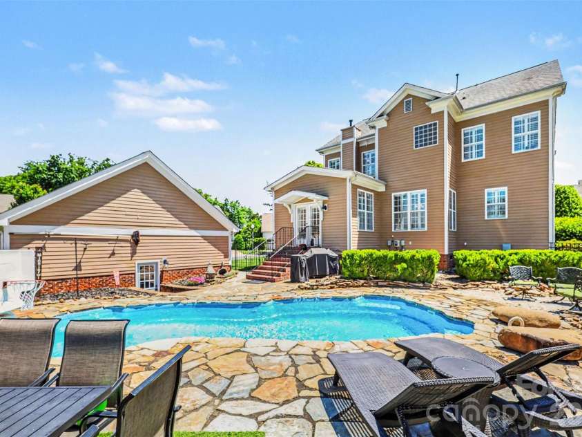 515 Academy Street, McAdenville, NC 28101.  MLS# CAR4382913, YatesRealty ID 24906. 