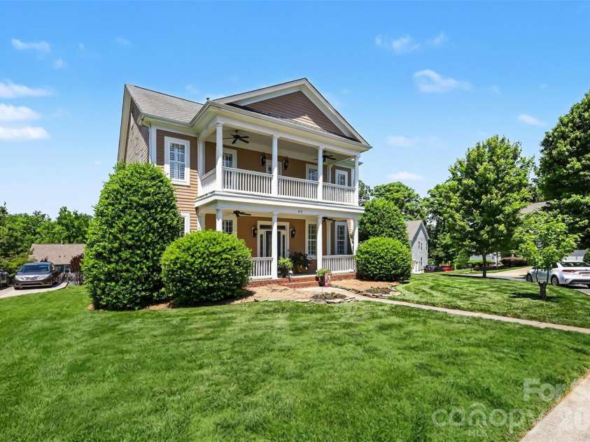515 Academy Street, McAdenville, NC 28101.  MLS# CAR4382913, YatesRealty ID 24906. 