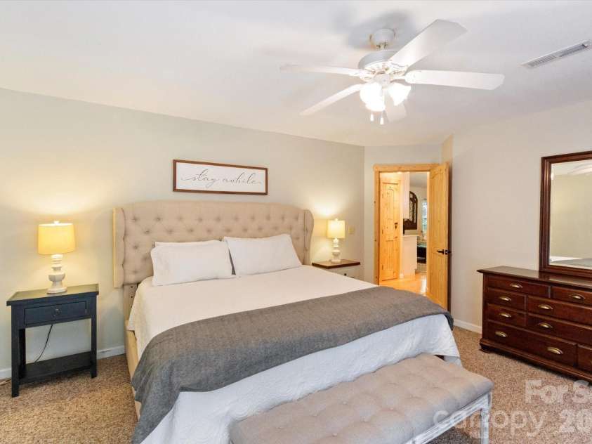 42 Bushwald Lane, Swannanoa, NC 28778.  MLS# CAR4369752, YatesRealty ID 24907. Primary Bedroom Suite