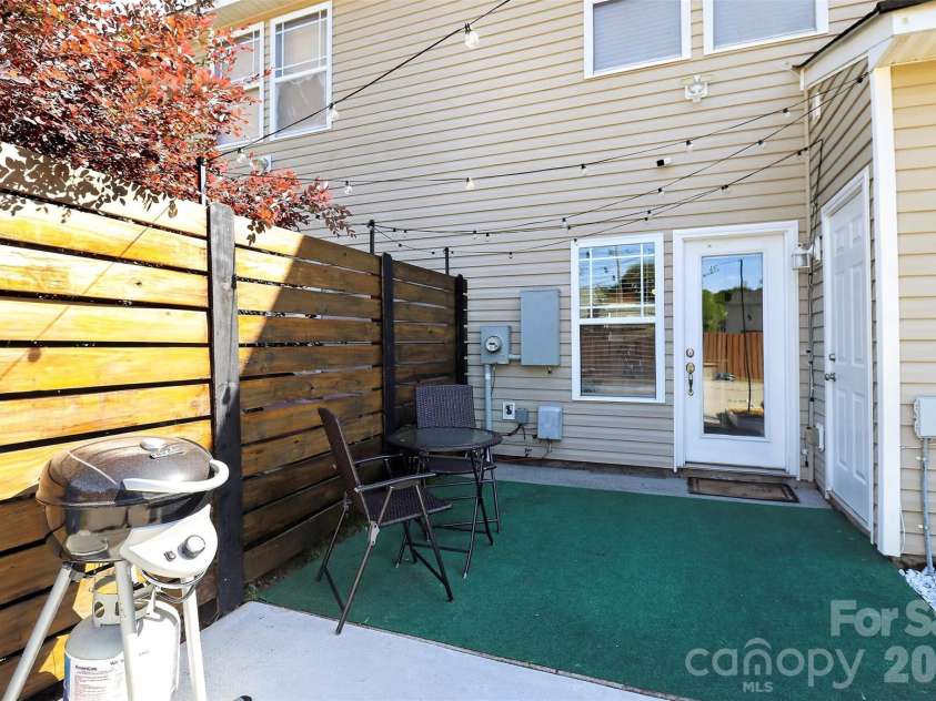 12825 Windy Lea Lane, Huntersville, NC 28078.  MLS# CAR4370733, YatesRealty ID 24909. Back patio