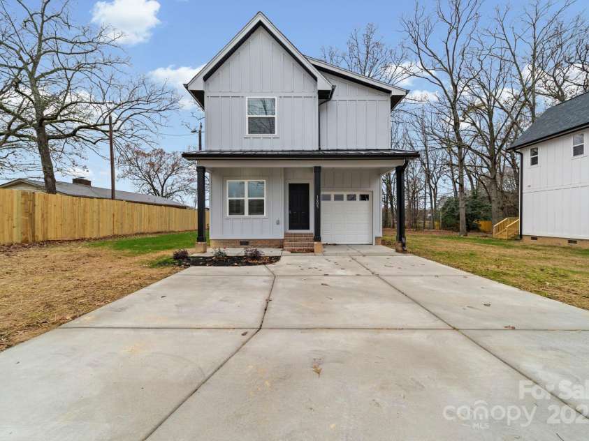 1605 Williams Road, Monroe, NC 28110.  MLS# CAR4321294, YatesRealty ID 2491. 