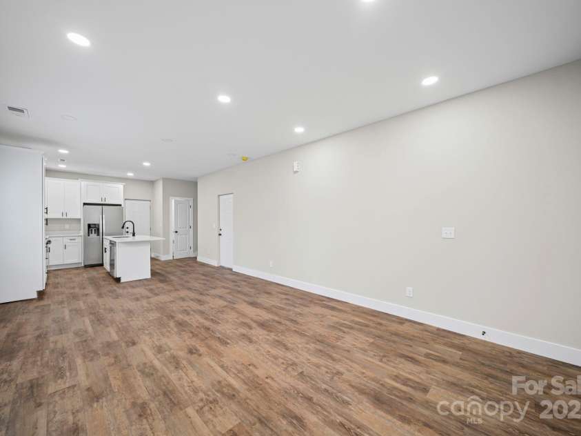 1605 Williams Road, Monroe, NC 28110.  MLS# CAR4321294, YatesRealty ID 2491. Open Eating Area