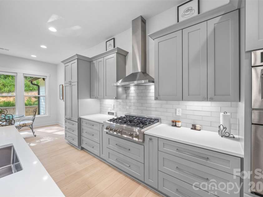 151 Greenbay Road, Mooresville, NC 28117.  MLS# CAR4384477, YatesRealty ID 24910. 