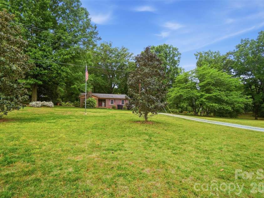 1621 Love Road, Monroe, NC 28110.  MLS# CAR4375506, YatesRealty ID 24912. 