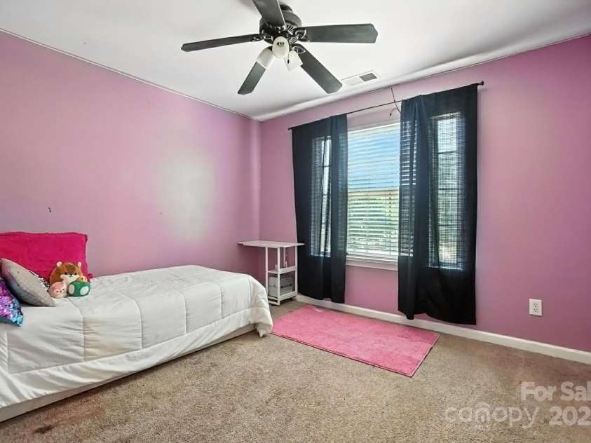 8837 Cedar Run Way, Charlotte, NC 28273.  MLS# CAR4278849, YatesRealty ID 24915. Bedroom