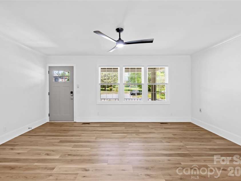 226 Planetree Drive, Belmont, NC 28012.  MLS# CAR4369156, YatesRealty ID 24917. 