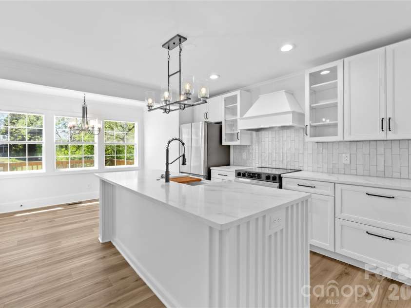 226 Planetree Drive, Belmont, NC 28012.  MLS# CAR4369156, YatesRealty ID 24917. 