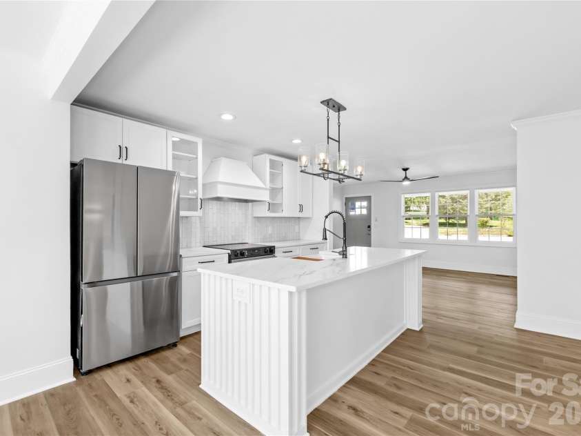 226 Planetree Drive, Belmont, NC 28012.  MLS# CAR4369156, YatesRealty ID 24917. 