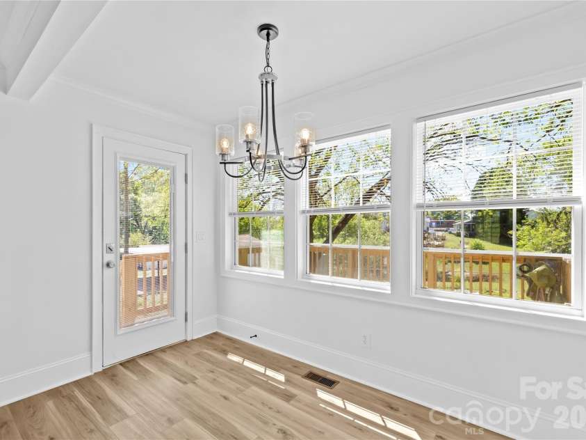226 Planetree Drive, Belmont, NC 28012.  MLS# CAR4369156, YatesRealty ID 24917. 