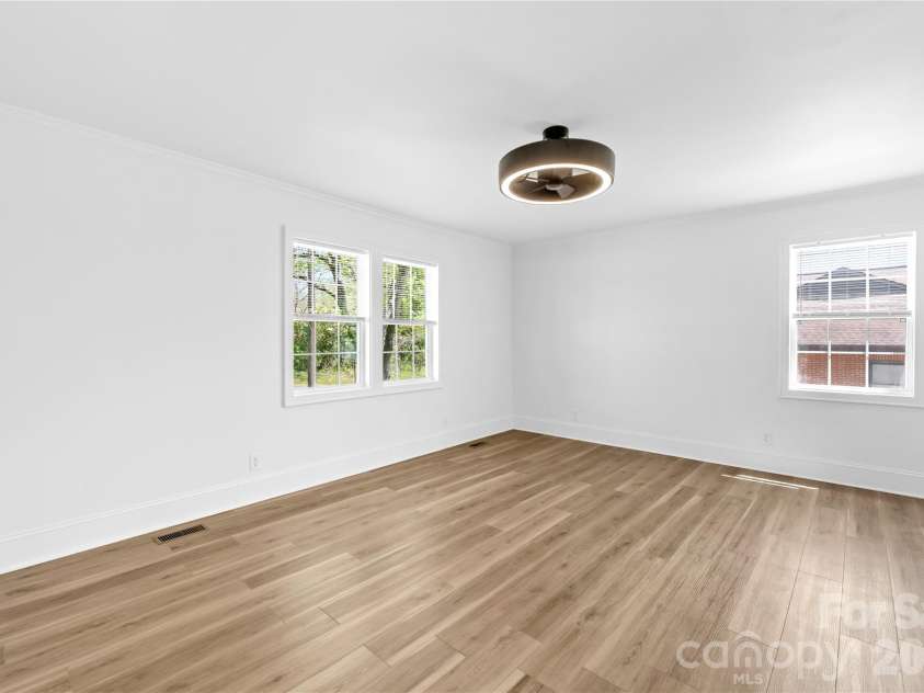226 Planetree Drive, Belmont, NC 28012.  MLS# CAR4369156, YatesRealty ID 24917. 