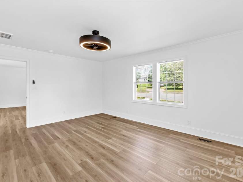 226 Planetree Drive, Belmont, NC 28012.  MLS# CAR4369156, YatesRealty ID 24917. 