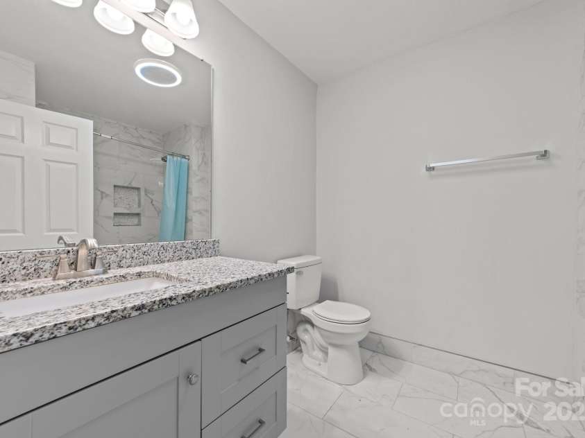 4918 Tyne Drive, Durham, NC 27703.  MLS# CAR4279739, YatesRealty ID 24918. 