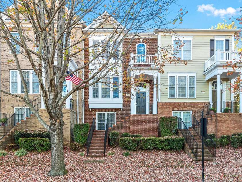 925 Lyndley Drive, Fort Mill, SC 29708.  MLS# CAR4320612, YatesRealty ID 2492. 