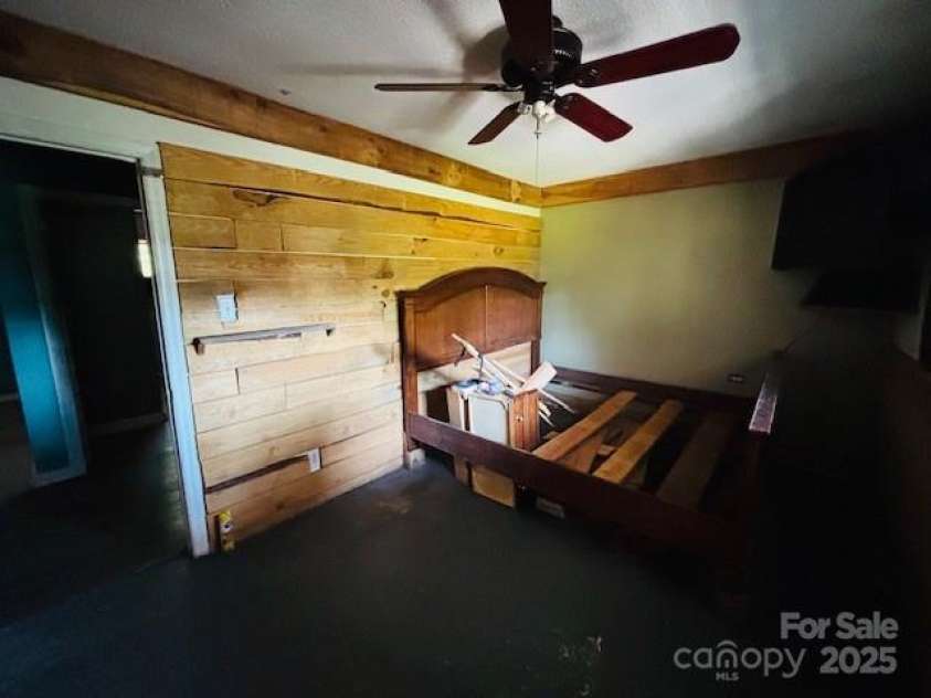 198 Morningside Drive, Ellenboro, NC 28040.  MLS# CAR4278338, YatesRealty ID 24920. 