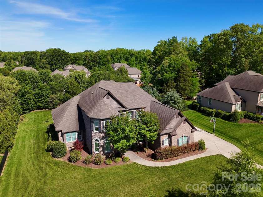 4034 Flowering Peach Road, Waxhaw, NC 28173.  MLS# CAR4382781, YatesRealty ID 24921. 