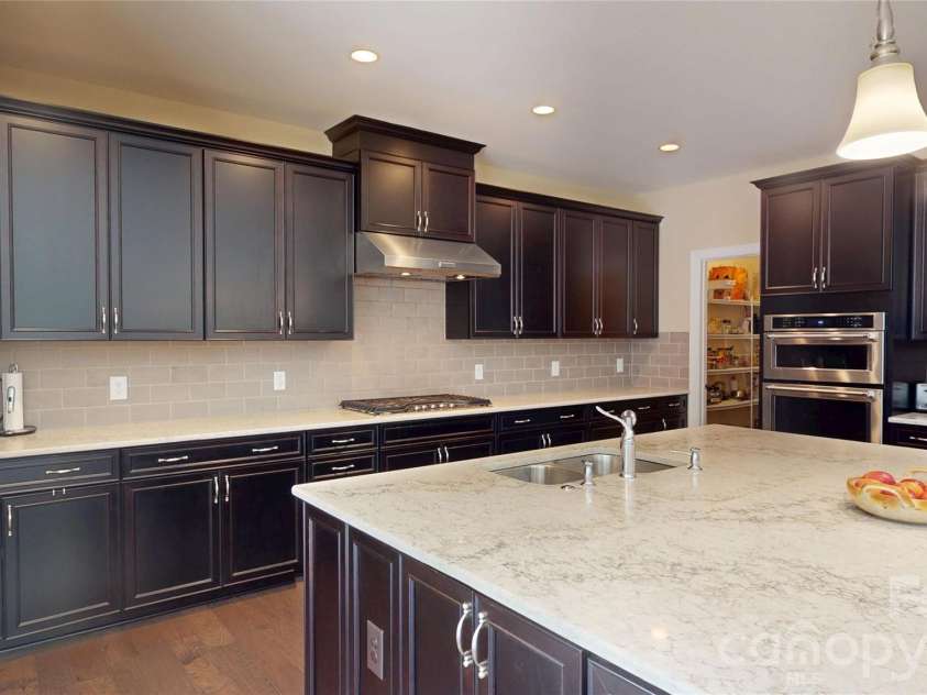 4034 Flowering Peach Road, Waxhaw, NC 28173.  MLS# CAR4382781, YatesRealty ID 24921. 