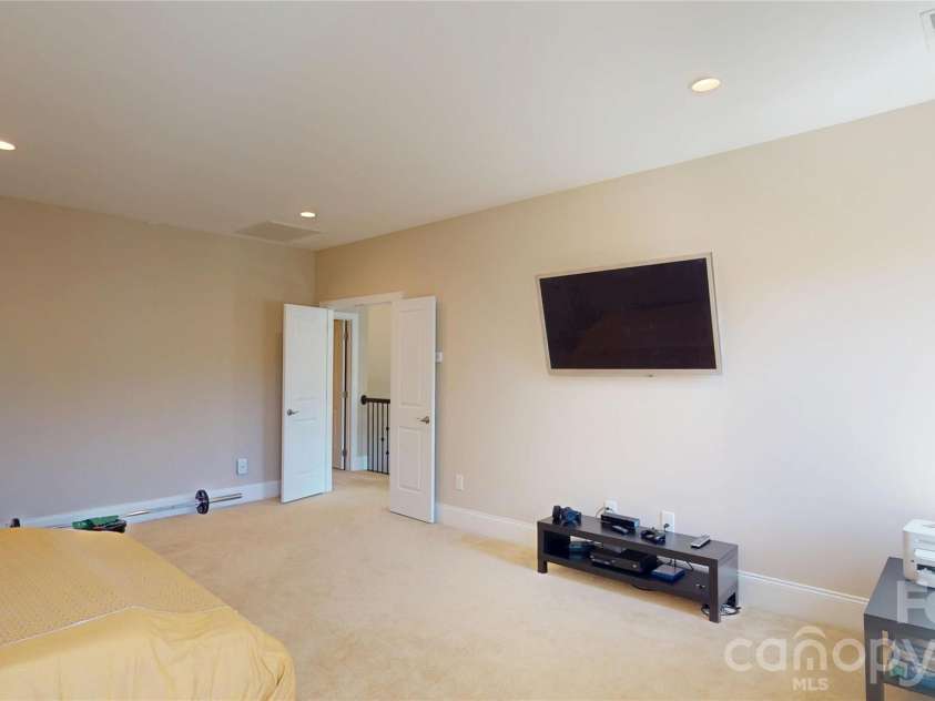 4034 Flowering Peach Road, Waxhaw, NC 28173.  MLS# CAR4382781, YatesRealty ID 24921. 