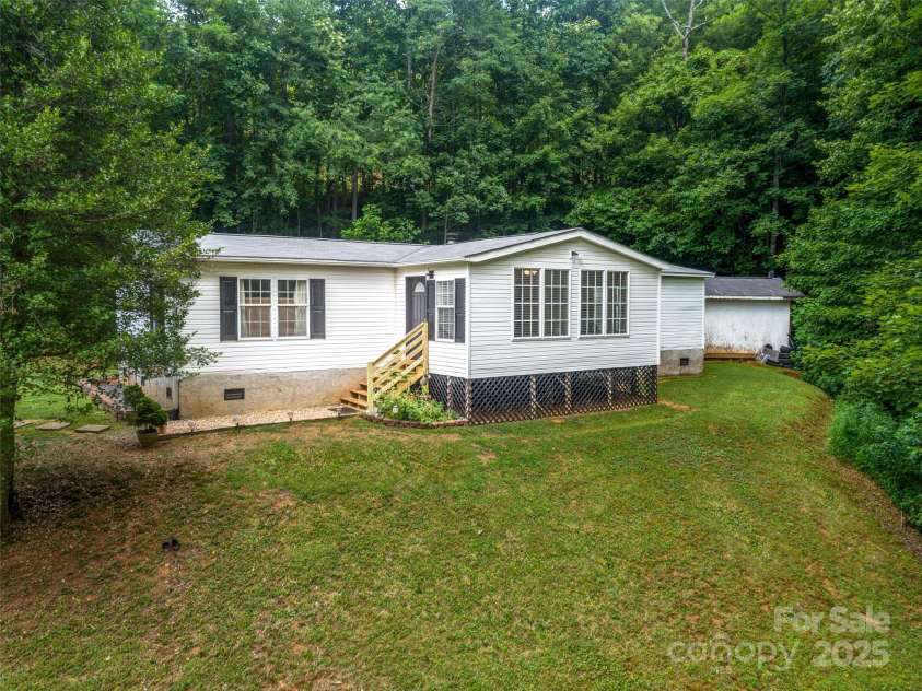 398 Normcol Drive, Pisgah Forest, NC 28768.  MLS# CAR4278329, YatesRealty ID 24923. 