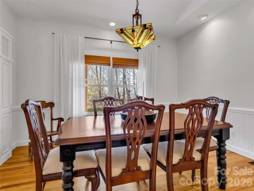 523 Brandywine Road, Waynesville, NC 28786.  MLS# CAR4363020, YatesRealty ID 24923. 