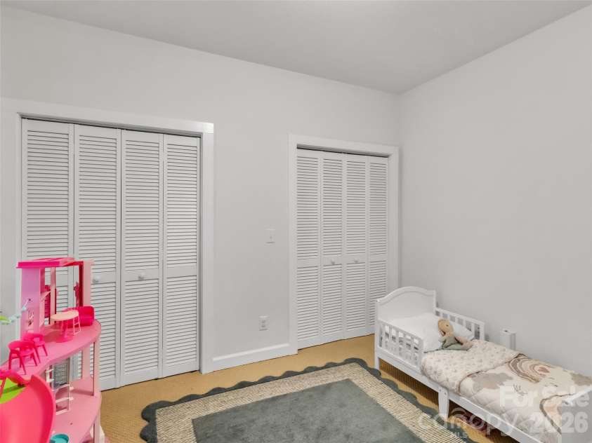 523 Brandywine Road, Waynesville, NC 28786.  MLS# CAR4363020, YatesRealty ID 24923. 