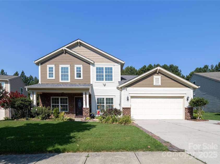 13516 Mallard Lake Road, Charlotte, NC 28262.  MLS# CAR4279820, YatesRealty ID 24924. 