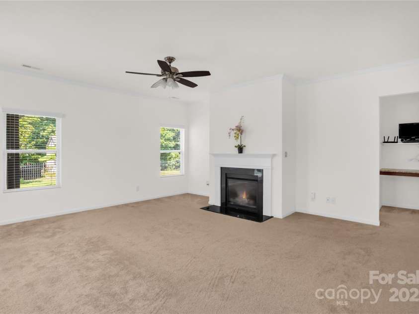 13516 Mallard Lake Road, Charlotte, NC 28262.  MLS# CAR4279820, YatesRealty ID 24924. 