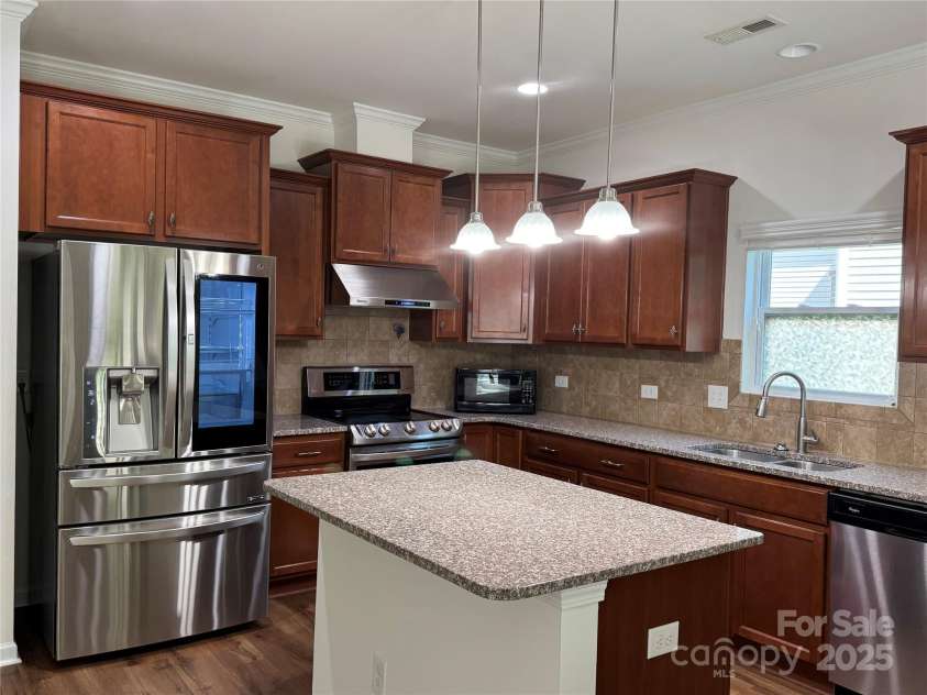 13516 Mallard Lake Road, Charlotte, NC 28262.  MLS# CAR4279820, YatesRealty ID 24924. 