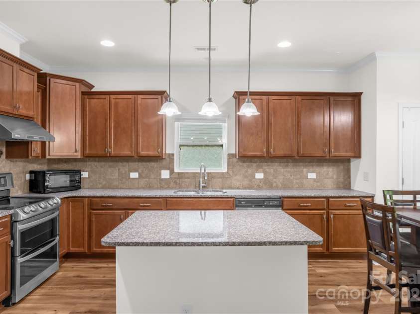 13516 Mallard Lake Road, Charlotte, NC 28262.  MLS# CAR4279820, YatesRealty ID 24924. 