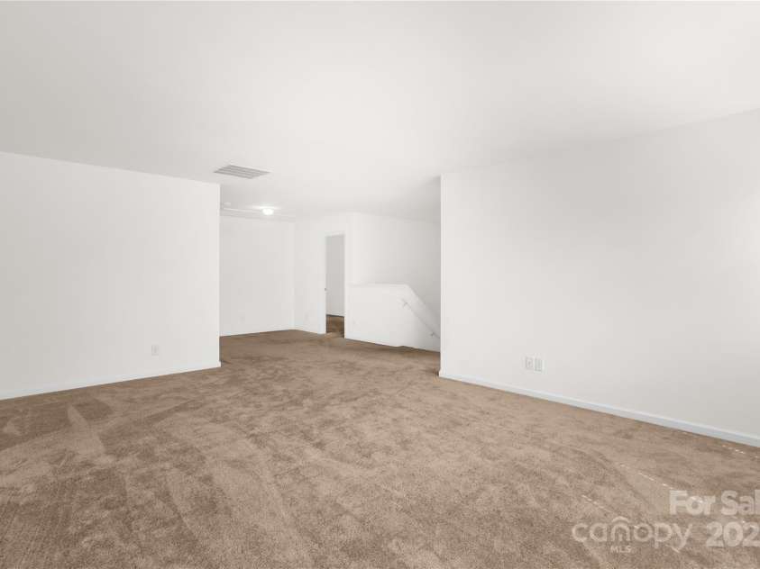 13516 Mallard Lake Road, Charlotte, NC 28262.  MLS# CAR4279820, YatesRealty ID 24924. 