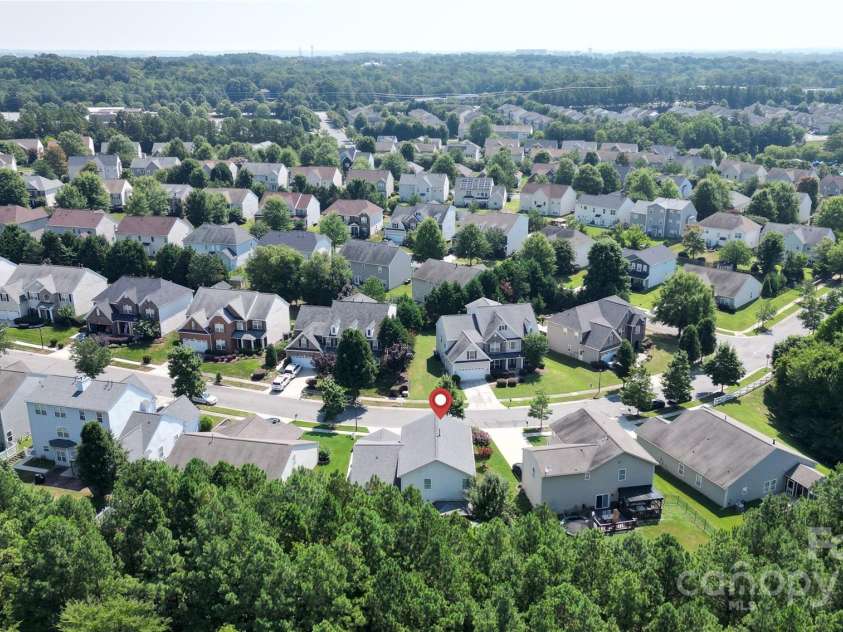 13516 Mallard Lake Road, Charlotte, NC 28262.  MLS# CAR4279820, YatesRealty ID 24924. 