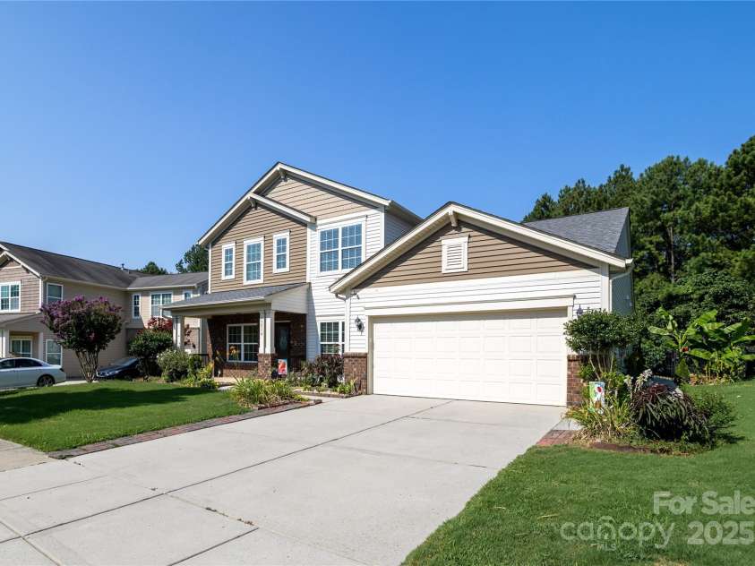 13516 Mallard Lake Road, Charlotte, NC 28262.  MLS# CAR4279820, YatesRealty ID 24924. 