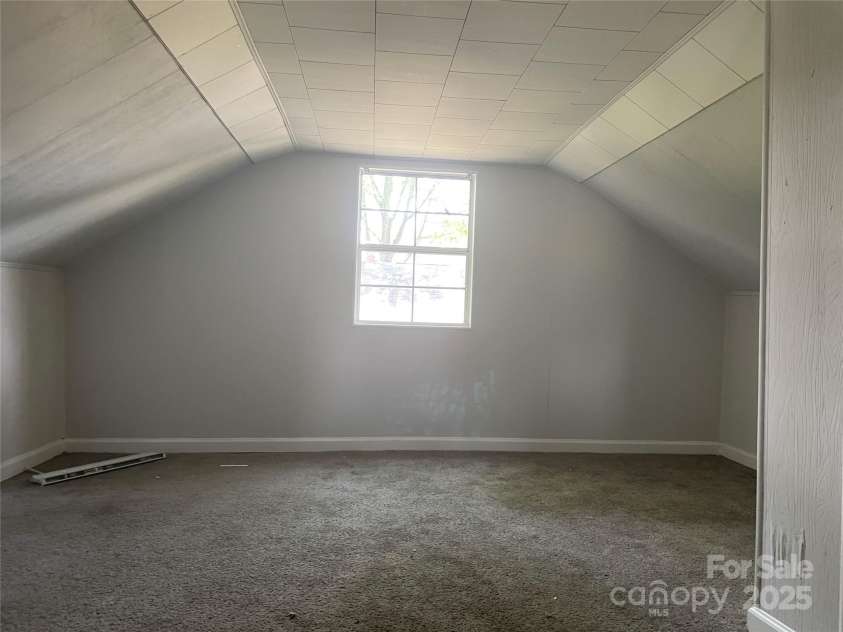 518 White Street, Chester, SC 29706.  MLS# CAR4279863, YatesRealty ID 24925. Bedroom 3