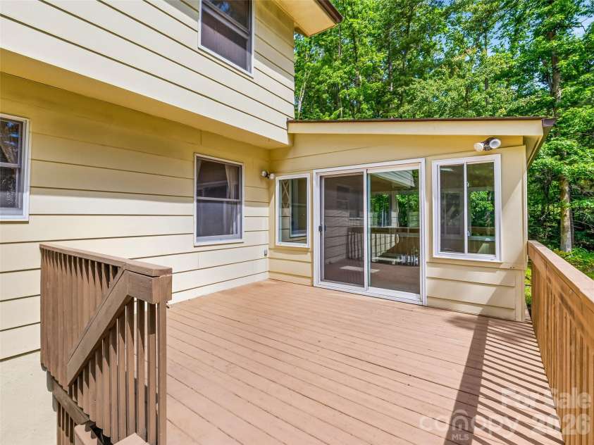 11 Woodmere Drive, Arden, NC 28704.  MLS# CAR4382384, YatesRealty ID 24926. Spacious back deck.