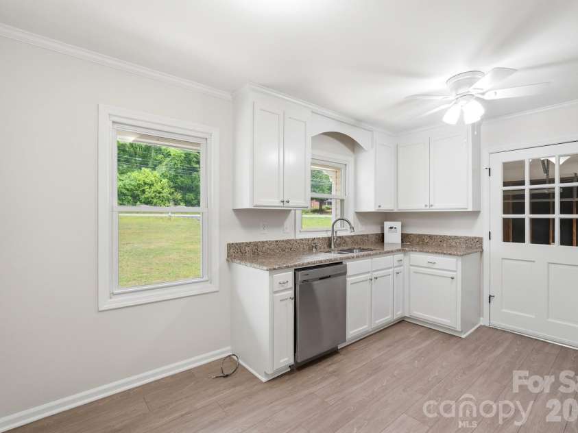 1235 Winecoff School Road, Concord, NC 28027.  MLS# CAR4311907, YatesRealty ID 24927. 