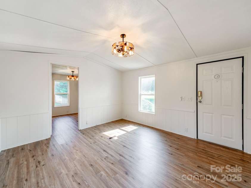 4101 Biggerstaff Road, Maiden, NC 28650.  MLS# CAR4279906, YatesRealty ID 24929. 