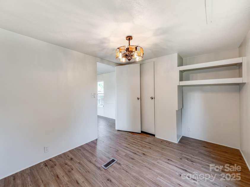 4101 Biggerstaff Road, Maiden, NC 28650.  MLS# CAR4279906, YatesRealty ID 24929. 