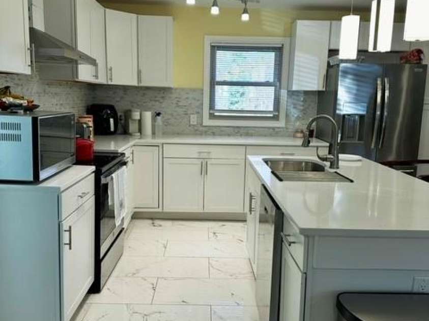 217 Ruby Lane, Gastonia, NC 28054.  MLS# CAR4216857, YatesRealty ID 2493. Main floor kitchen
