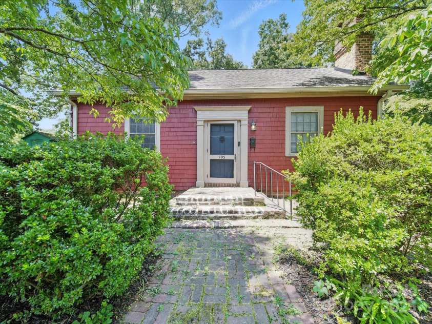 105 Edgewood Circle, Concord, NC 28025.  MLS# CAR4279499, YatesRealty ID 24930. Beautiful wooded location